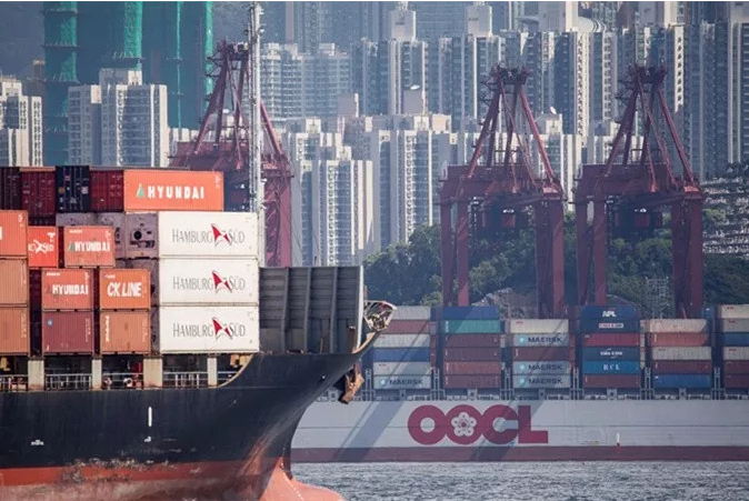 香港集裝箱吞吐量連跌22個月，曾經的世界第一港榮光不再！