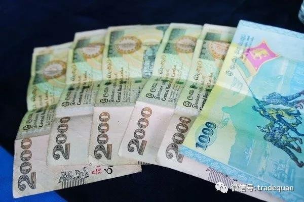 這兩個國家貨幣暴跌，耗盡外匯，進入緊急狀態！出貨收款請注意風險！